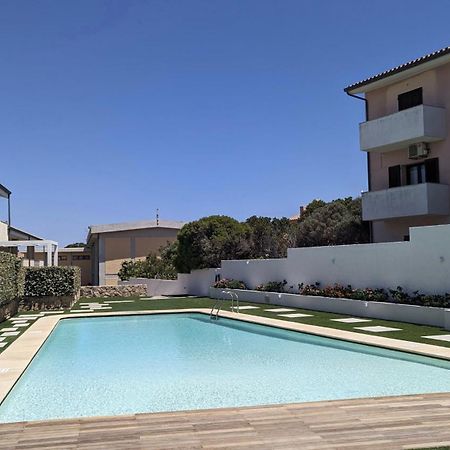 Appartamento Con Piscina - Luna Ruja Palau Exterior foto